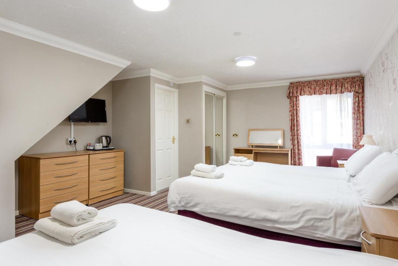 Russell 3* Weymouth